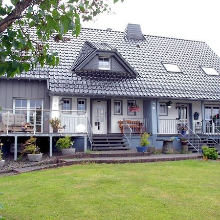 Ferienwohnung Pfeil Blankenheim  Bagian luar foto